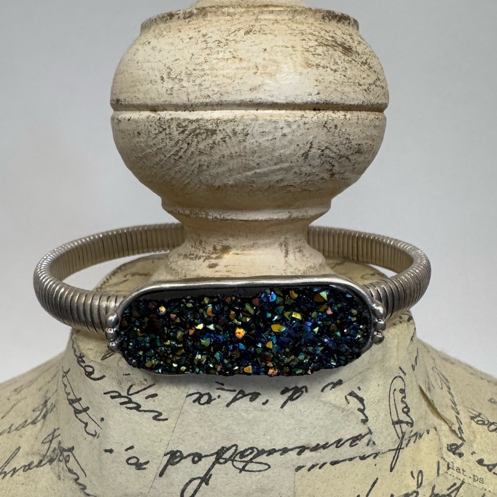 New Elegant Silver and Black Iridescent Druzy Bracelet